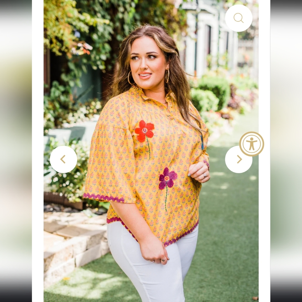 Oh my Stars NWOT Abigail Top Embroidered Florals Size XL